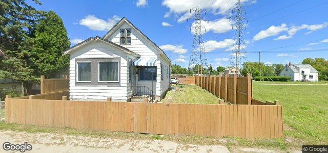 1233 Selkirk Avenue（加拿大曼尼托巴省温尼伯市）房屋照片