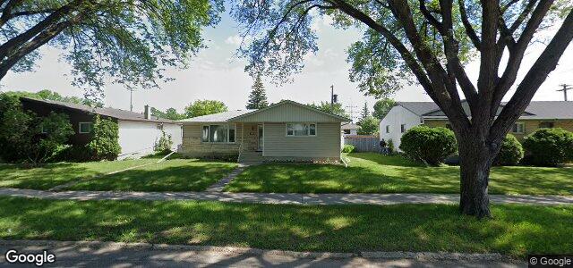 Larawan ng 1241 Burrows Avenue sa Winnipeg, Manitoba