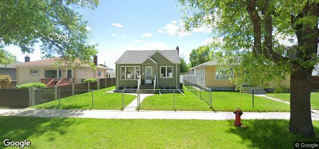 Larawan ng 1242 Manitoba Avenue sa Winnipeg, Manitoba