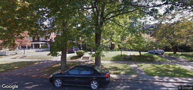 Larawan ng 1249 College Avenue sa Winnipeg, Manitoba