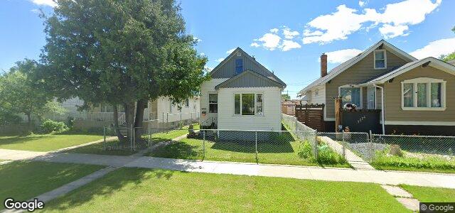 Larawan ng 1272 Manitoba Avenue sa Winnipeg, Manitoba
