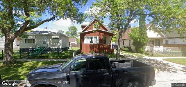 Photo of 1277 Manitoba Avenue in Winnipeg, Manitoba
