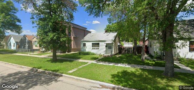 Larawan ng 1303 Manitoba Avenue sa Winnipeg, Manitoba