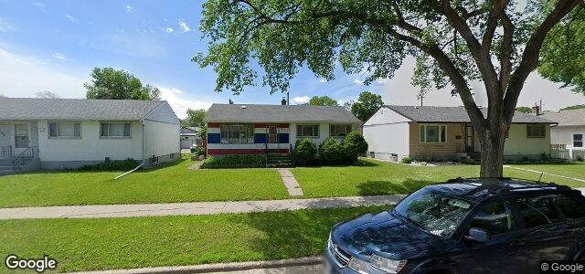 Larawan ng 1304 Burrows Avenue sa Winnipeg, Manitoba