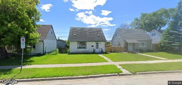 Photo of 1308 Selkirk Avenue in Winnipeg, Manitoba
