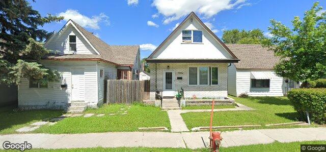 Larawan ng 1331 Selkirk Avenue sa Winnipeg, Manitoba