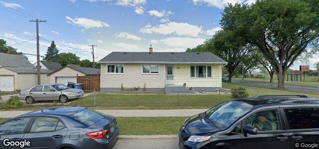 Larawan ng 1344 Burrows Avenue sa Winnipeg, Manitoba