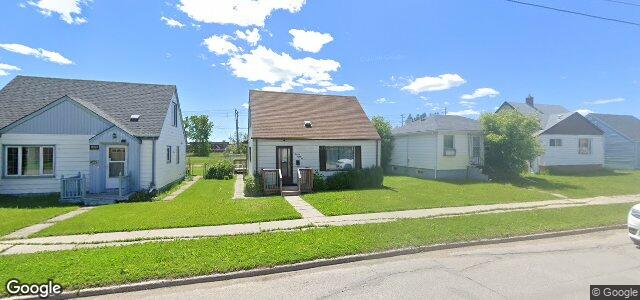 Larawan ng 1382 Selkirk Avenue sa Winnipeg, Manitoba