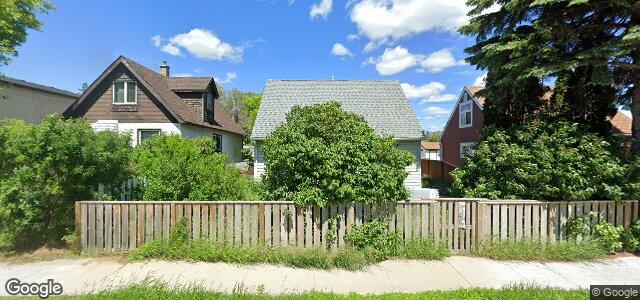 Larawan ng 1419 Selkirk Avenue sa Winnipeg, Manitoba