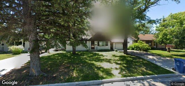 Larawan ng 10 Fidler Avenue sa Winnipeg, Manitoba