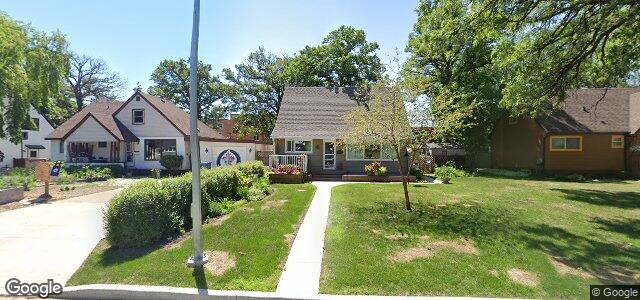 Larawan ng 10 Rowand Avenue sa Winnipeg, Manitoba