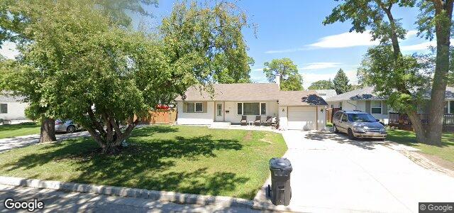 Larawan ng 109 Hearne Avenue sa Winnipeg, Manitoba