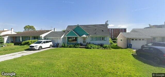 Larawan ng 110 Traill Avenue sa Winnipeg, Manitoba