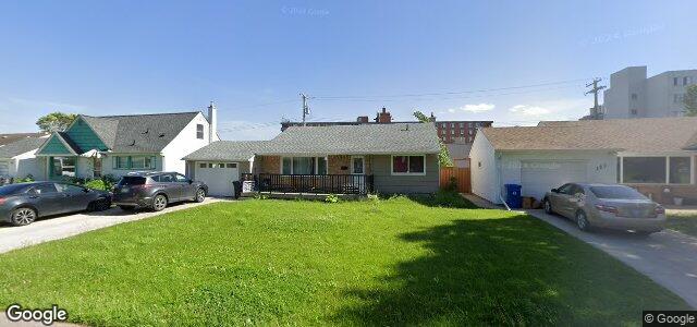 Larawan ng 114 Traill Avenue sa Winnipeg, Manitoba