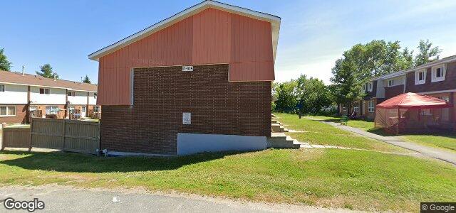 Larawan ng 118 Bruce Avenue sa Winnipeg, Manitoba