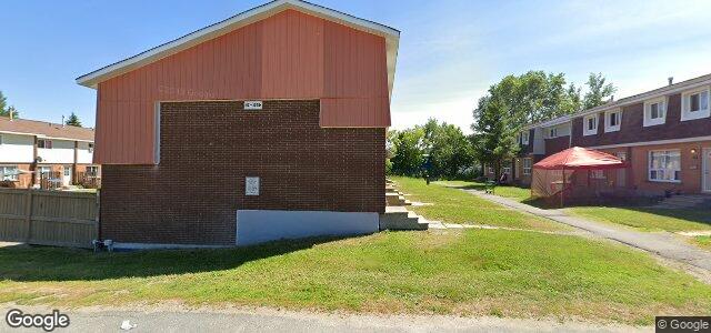 Larawan ng 123 Bruce Avenue sa Winnipeg, Manitoba