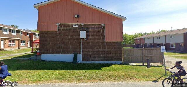 Larawan ng 130 Bruce Avenue sa Winnipeg, Manitoba