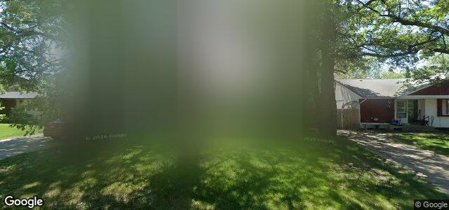 Larawan ng 130 Mclaughlin Avenue sa Winnipeg, Manitoba