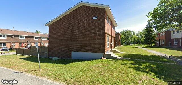 Larawan ng 131 Bruce Avenue sa Winnipeg, Manitoba