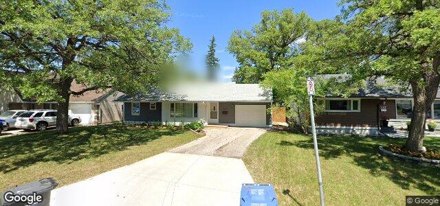 Larawan ng 131 Garrioch Avenue sa Winnipeg, Manitoba