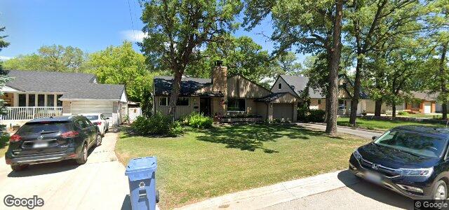 Larawan ng 131 Mclaughlin Avenue sa Winnipeg, Manitoba