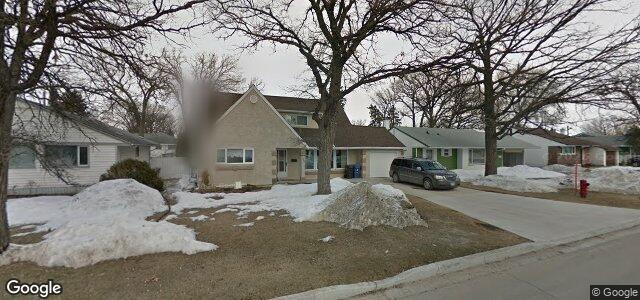 Larawan ng 135 Garrioch Avenue sa Winnipeg, Manitoba