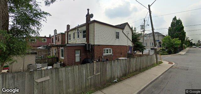 Larawan ng 135 Kane Avenue sa Winnipeg, Manitoba