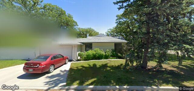Larawan ng 137 Garrioch Avenue sa Winnipeg, Manitoba
