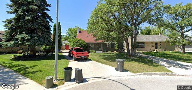 Larawan ng 139 Garrioch Avenue sa Winnipeg, Manitoba