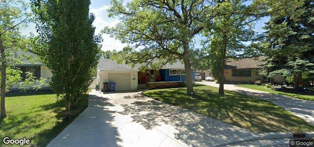 146 Garrioch Avenue（加拿大曼尼托巴省溫尼伯市）房屋照片