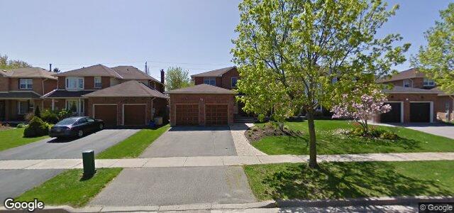 Larawan ng 15 Harmon Avenue sa Winnipeg, Manitoba