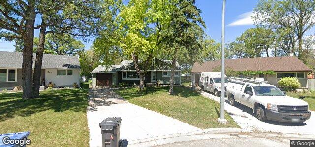 Larawan ng 151 Garrioch Avenue sa Winnipeg, Manitoba