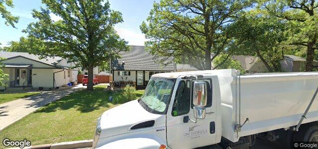 Larawan ng 18 Hind Avenue sa Winnipeg, Manitoba