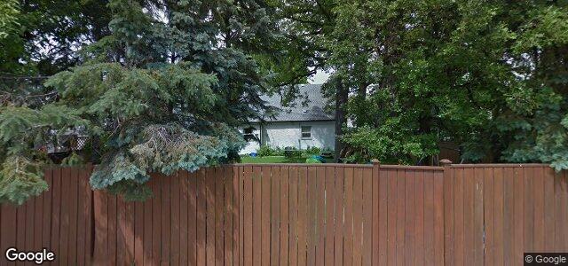 Larawan ng 18 Rowand Avenue sa Winnipeg, Manitoba