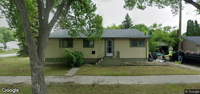 Larawan ng 2 Carnarvan Road sa Winnipeg, Manitoba