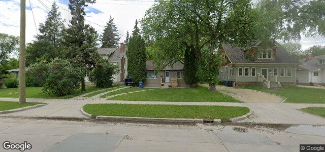 Larawan ng 208 Whytewold Road sa Winnipeg, Manitoba
