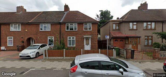 Larawan ng 211 Lodge Avenue sa Winnipeg, Manitoba