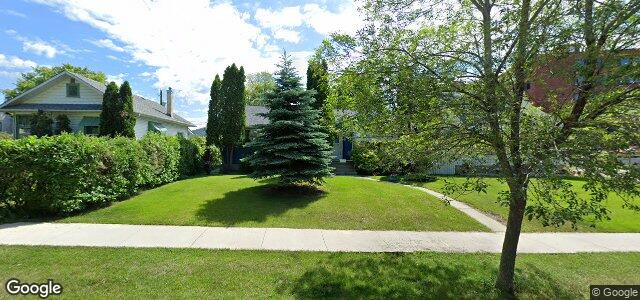 Larawan ng 211 Strathmillan Road sa Winnipeg, Manitoba