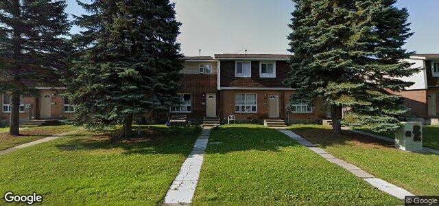 Larawan ng 215 Bruce Avenue sa Winnipeg, Manitoba