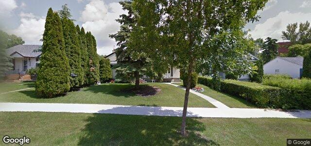 Larawan ng 219 Strathmillan Road sa Winnipeg, Manitoba