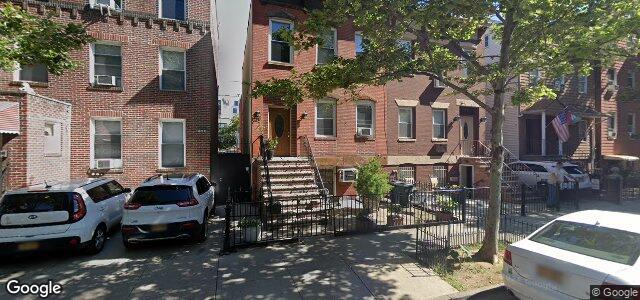 Larawan ng 221 Ainslie Street sa Winnipeg, Manitoba