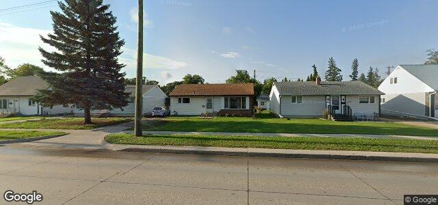 Larawan ng 2232 Ness Avenue sa Winnipeg, Manitoba