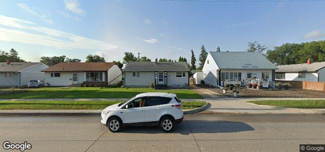 Larawan ng 2236 Ness Avenue sa Winnipeg, Manitoba
