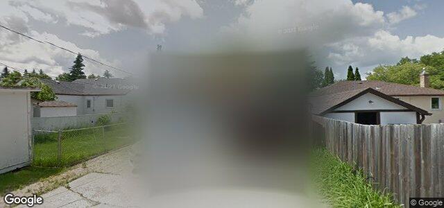 Larawan ng 227 Strathmillan Road sa Winnipeg, Manitoba