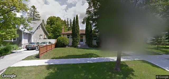 Larawan ng 231 Strathmillan Road sa Winnipeg, Manitoba