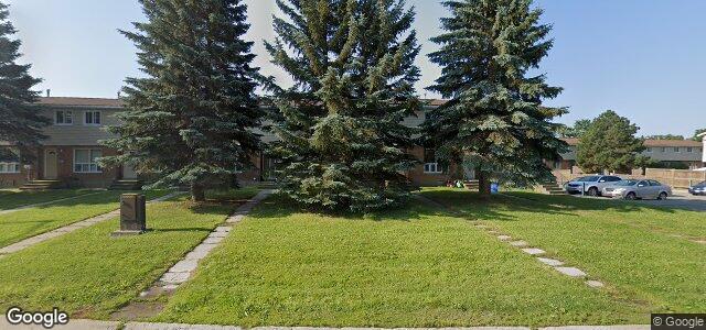 Larawan ng 245 Bruce Avenue sa Winnipeg, Manitoba