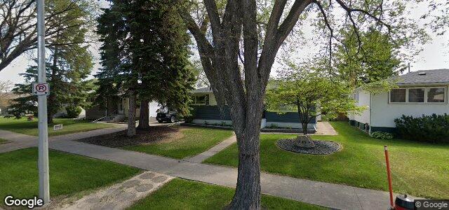 Larawan ng 245 Rita Street sa Winnipeg, Manitoba