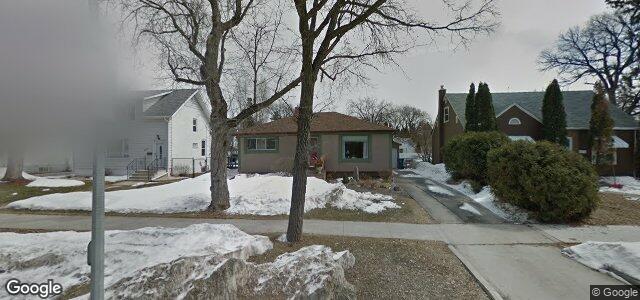 Larawan ng 245 Strathmillan Road sa Winnipeg, Manitoba