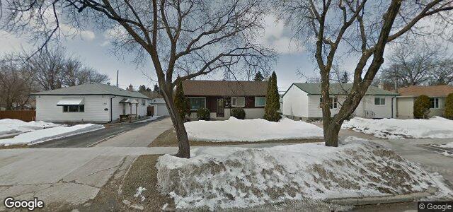 Larawan ng 252 Strathmillan Road sa Winnipeg, Manitoba