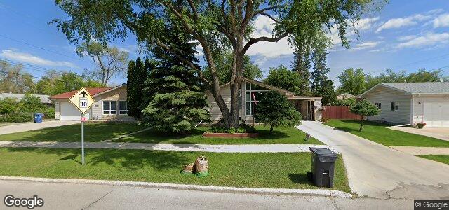 Larawan ng 255 Bruce Avenue sa Winnipeg, Manitoba